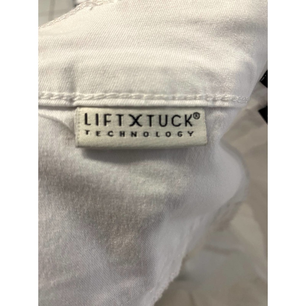 NYDJ Bermuda 11 Inch Twill Shorts - Picture 7 of 10